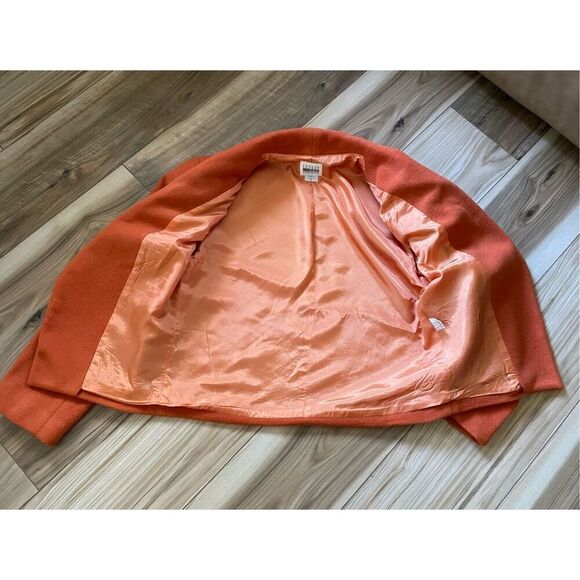 LESLIE FAY Vintage Embroidered Lovely Women’s wool-blend jacket from 90s-... - Picture 6 of 8